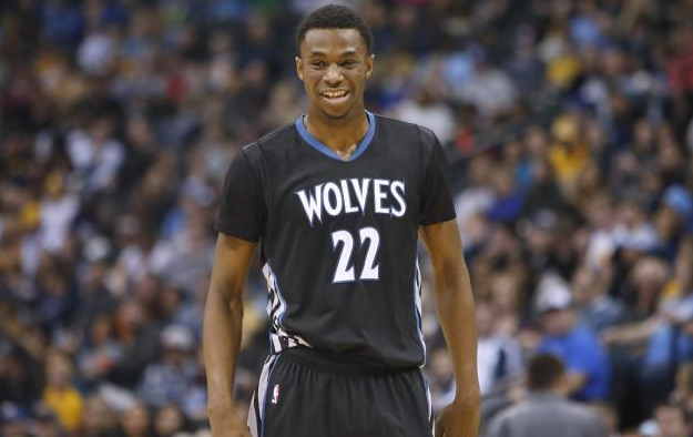 记者：金玟哉因牙齿和肌肉问题，也将缺席拜仁明日比赛（记者：金玟哉因牙齿及肌肉问题，也将无缘拜仁明日比赛）