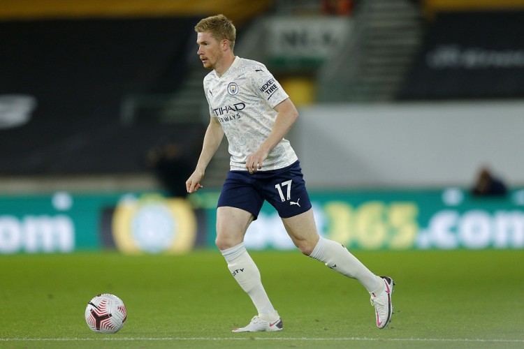 NBA官方认错！生死时刻威少没犯规 杜兰特多次违例被漏吹仍遭绝杀（NBA官方承认误判！决胜时刻威少未犯规，杜兰特多次违例遭漏判，最终仍被绝杀）