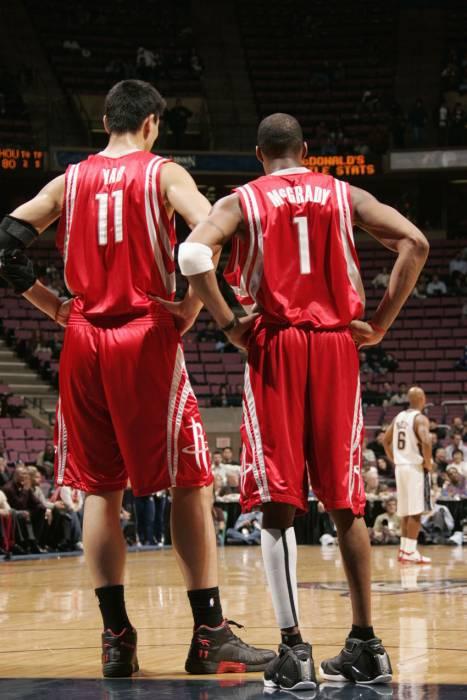 世体：戴上面具的加西亚像个超级英雄，他是弗里克的王牌球员（世体：佩戴面具的加西亚宛如超级英雄，弗里克麾下的王牌球员）