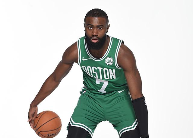 米体：尤文想引进迈尼昂、切利克和格纳布里，但面临激烈竞争（米体：尤文有意签下迈尼昂、切利克、格纳布里，竞争白热化）