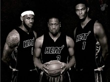 歌名应景，著名歌唱家波切利在世界杯抽签仪式演唱《今夜无人入眠》（世界杯抽签仪式上，波切利献唱《今夜无人入眠》，歌名应景）