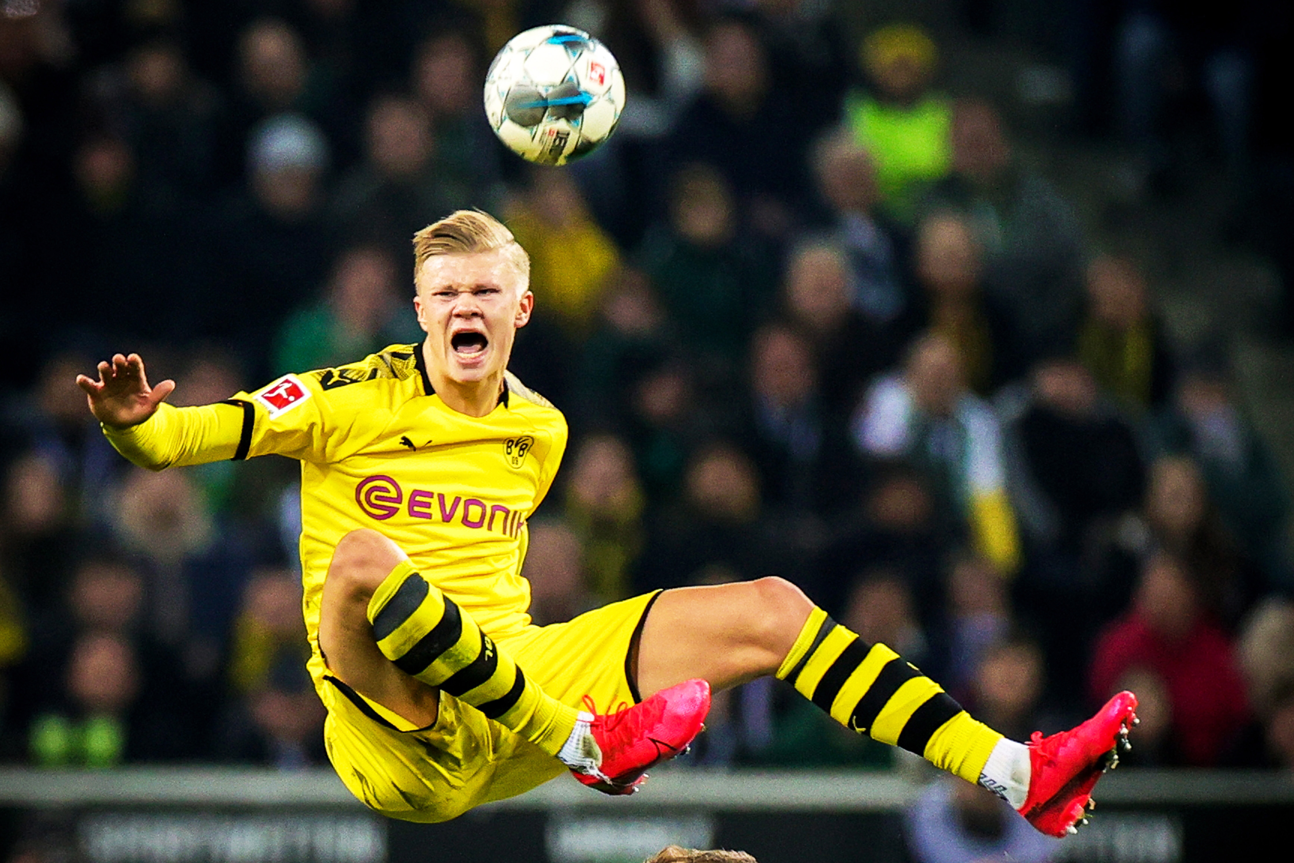 阿尔特塔、卡索拉、波多尔斯基等名宿引阿森纳球迷怀念（阿森纳名宿阿尔特塔、卡索拉、波多尔斯基等引发球迷怀念）