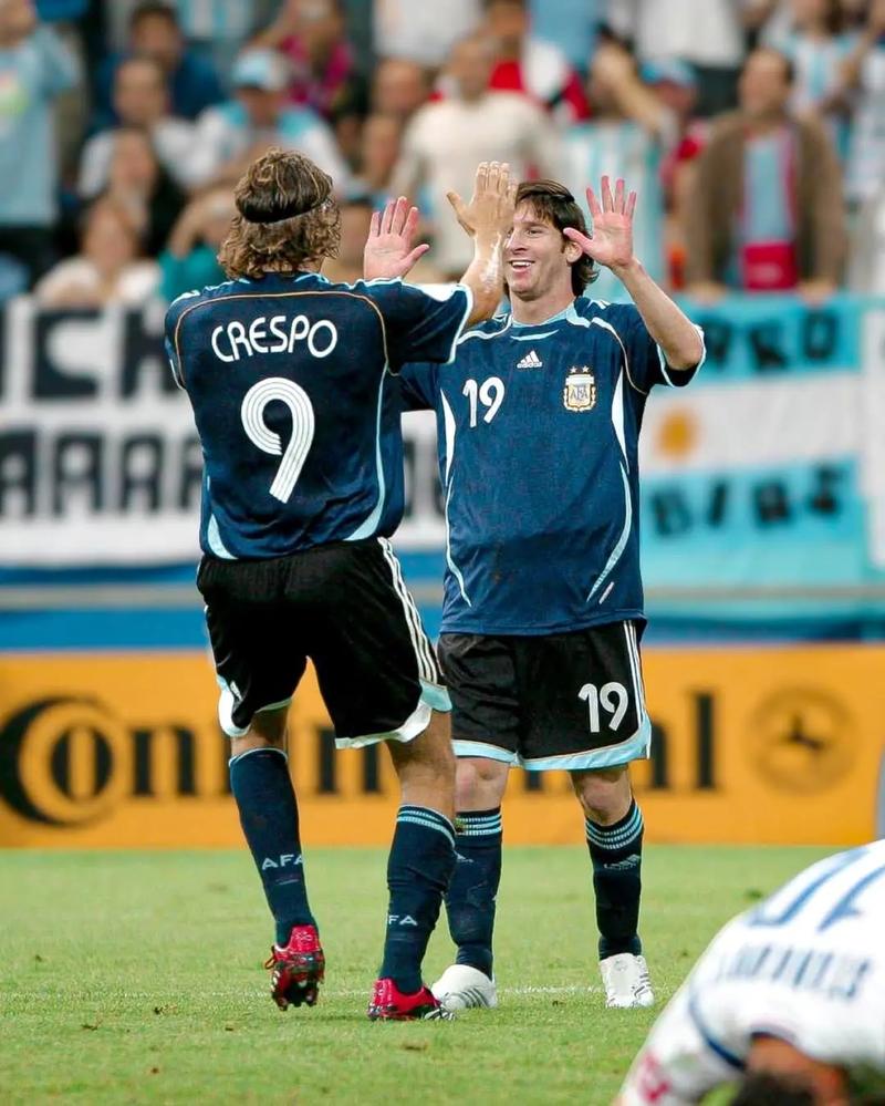 泰伦·卢：我们的目标是剩余比赛拿下至少35胜20负（泰伦·卢：争取在剩余赛程拿到至少35胜20负）