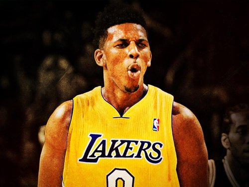 西媒：贝蒂斯与佩莱格里尼达成口头续约协议，新合同至2027年（西媒：佩莱格里尼与贝蒂斯口头达成续约，合约至2027年）