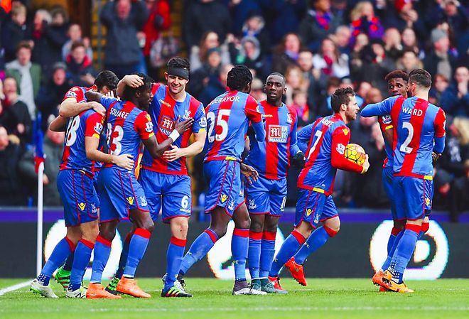 船记：我跟队报道多年，凌晨赶走队史GOAT真是头回见（船记：随队多年 头一次见凌晨送走队史第一人）