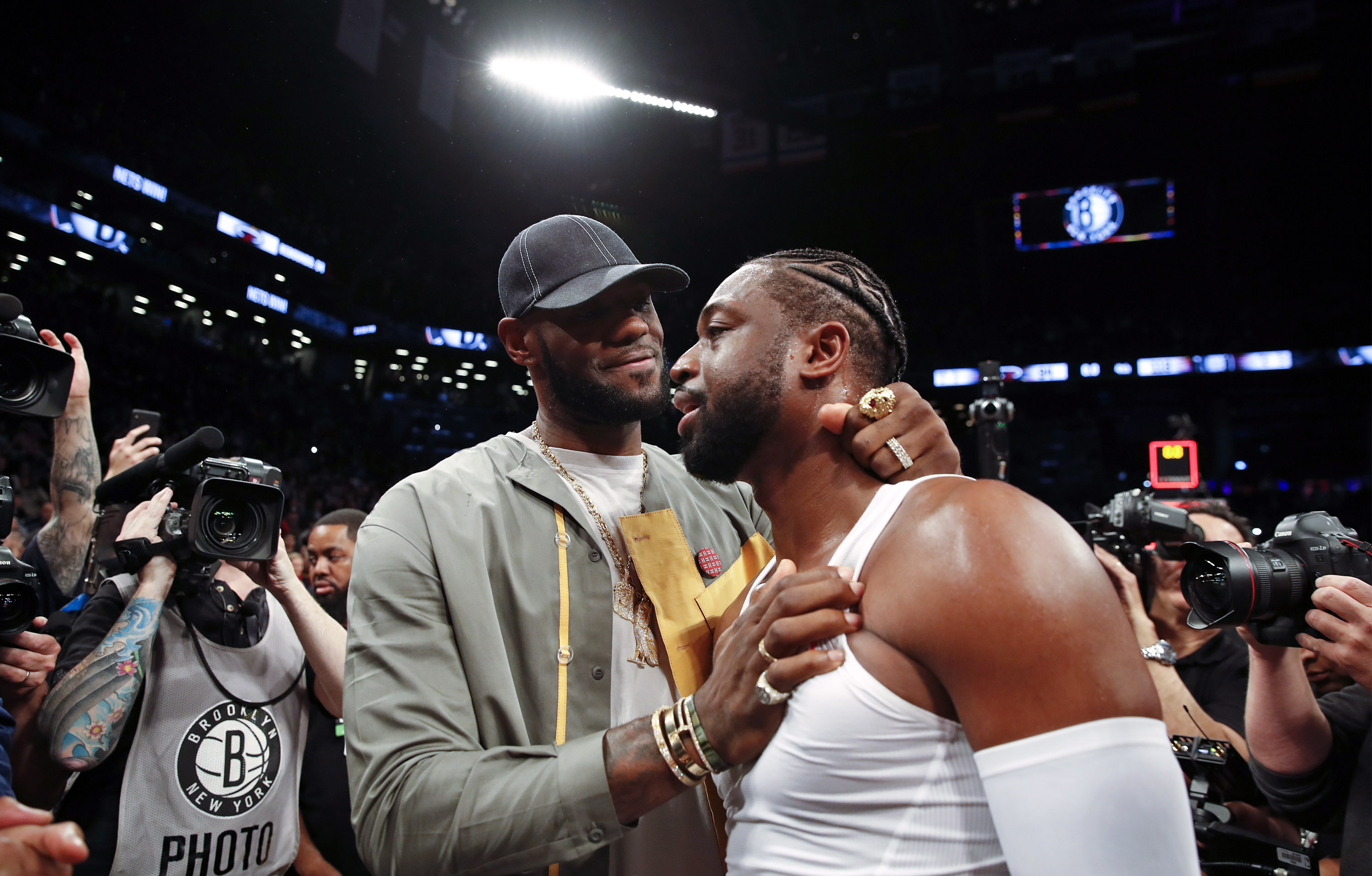 迈克·布朗：以布伦森的身体条件来看，他几乎没有犯错空间（迈克·布朗：布伦森的身体条件决定了他几乎没有容错空间）