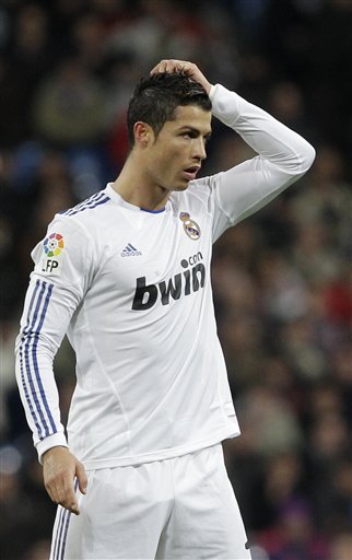 早报：悲欢并不相通（早间速递：悲喜各自为营）